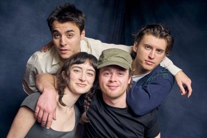 Crash Land: A Comédia Emocional que Nasceu da Pandemia