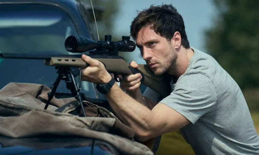 Fuze: Thriller com Theo James e Aaron Taylor-Johnson 48 Fuze