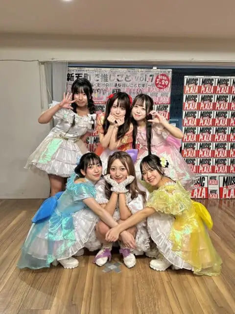 hekdsp7aiaa6deh 480x640 1776391545