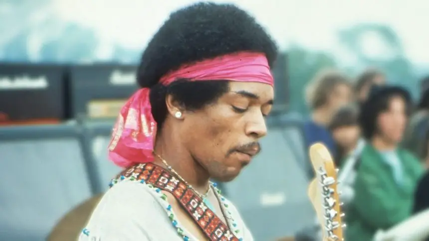 Jimi Hendrix: O Gênio que Redefiniu a Guitarra - Jimi Hendrix
