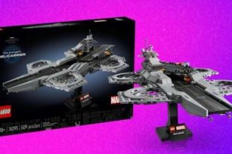 Lego Avengers Helicarrier
