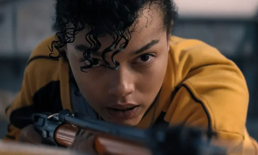 Thrash: Tubarões e Tempestade em Thriller Intenso 38 Thrash