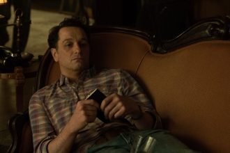 Widow’s Bay: Mistérios e Risos na Nova Série da Apple TV - Widow's Bay