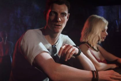 Imagem do jogo 007: First Light com elementos de ação