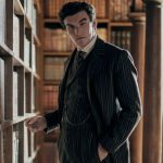 Sherlock Holmes e Moriarty em cena icônica
