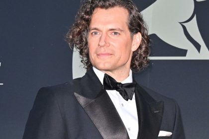 Henry Cavill como Voltron