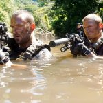 Strike Back: Ação e Intriga nas Avenidas de Chris Ryan