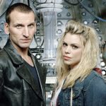 Christopher Eccleston e Billie Piper em Doctor Who