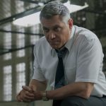 Holt McCallany em cena de Mindhunter
