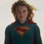 Supergirl com referências ao Superman original