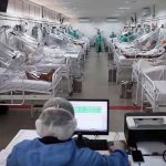 Dandara Ferreira durante a pré-estreia do documentário 'Anatomia do Caos'