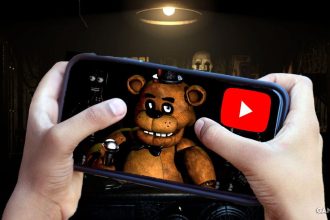 Imagem do jogo Five Nights at Freddy's jogável no YouTube