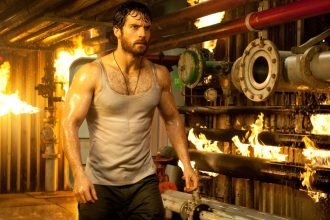 Henry Cavill em Enola Holmes 3