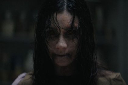 Cena do filme Evil Dead Burn