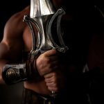 Capa do filme Mestres do Universo com He-Man em destaque