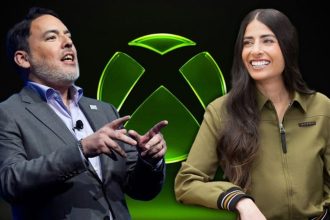 Shawn Layden em evento da PlayStation