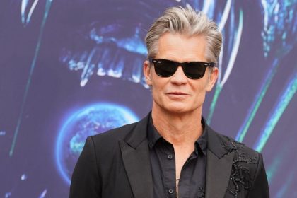 Timothy Olyphant em cena da nova série.