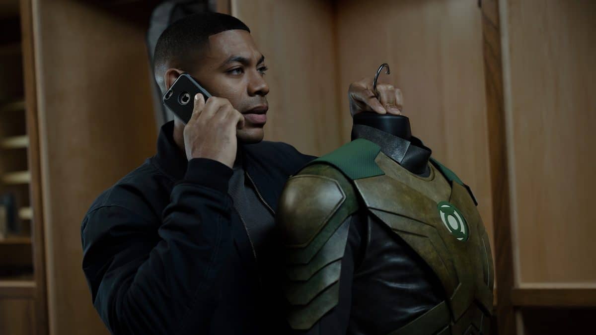 Cena Chocante em ‘Lanterns’ Revela Novo Lado de John Stewart - John Stewart