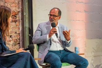 Deven Parekh revela segredos da Insight Partners na IA - Deven Parekh