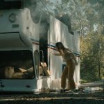 Filme de Terror de 2023 Redefine Invasão Alienígena - No One Will Save You