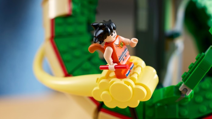 LEGO Lança Set Inédito de Dragon Ball: Shenron & Goku 7 geeklando.com.br