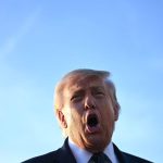 Trump Desafia Críticas à IA: ‘Farsa dos Dumocratas’ - Trump e Inteligência Artificial
