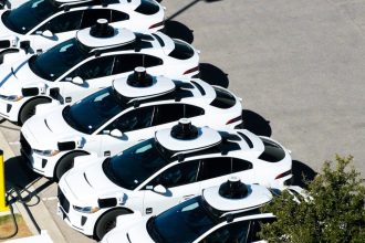 Waymo Expande Robotáxis: Crescimento Explosivo no Texas - Waymo