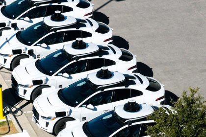 Waymo Expande Robotáxis: Crescimento Explosivo no Texas - Waymo